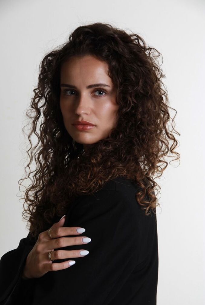 Patricia Fü .