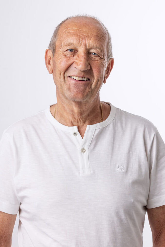 Andreas T.