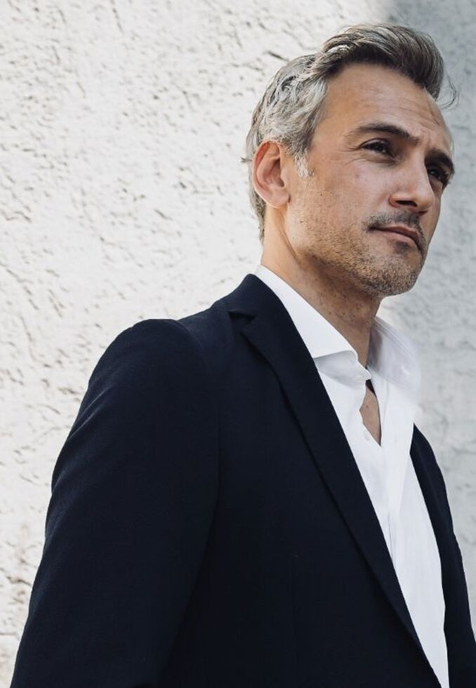 Ufuk Y.