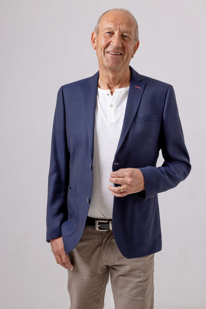 Andreas T.