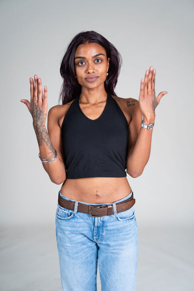 Roshniya Franzisca S.