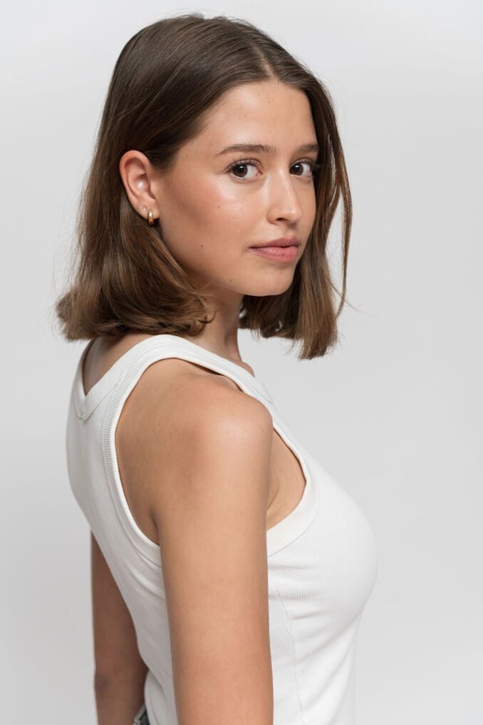 Amina E.