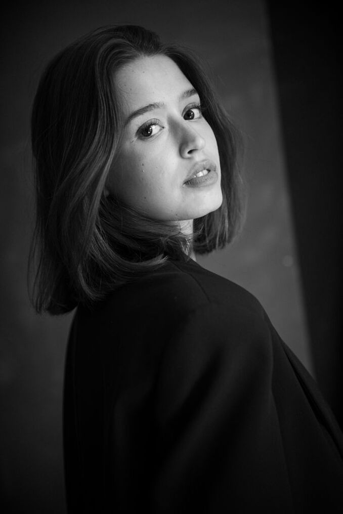 Amina E.