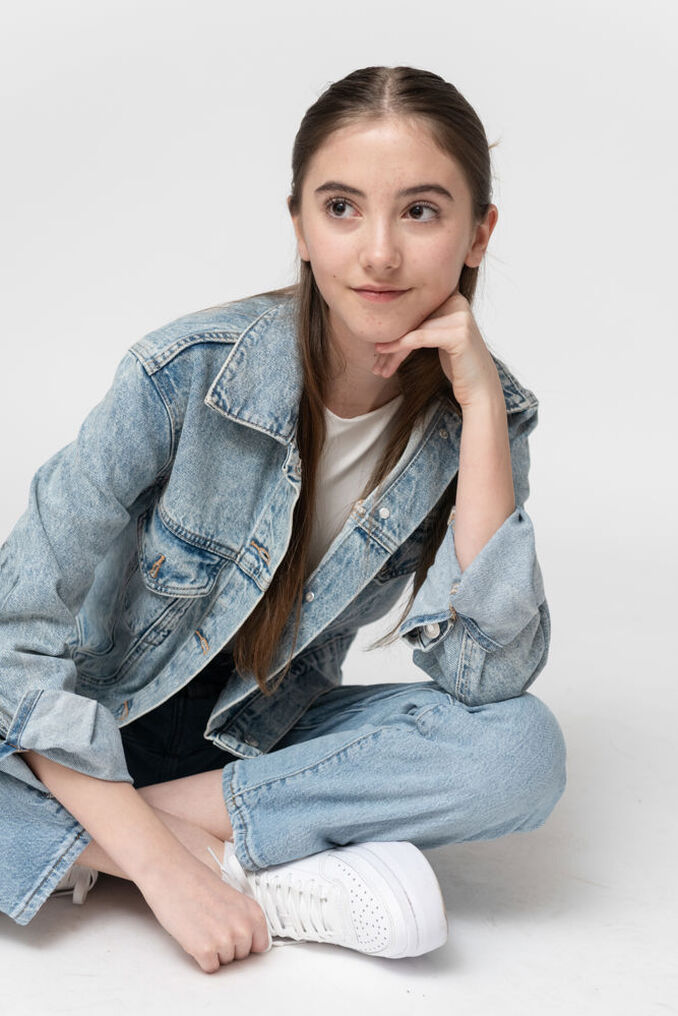 Zoe T.