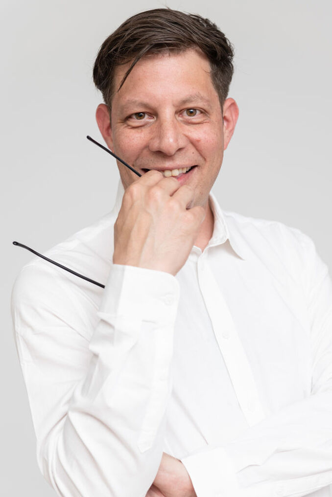 Silvio B.