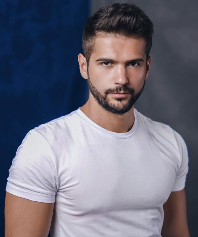 Marcos R.