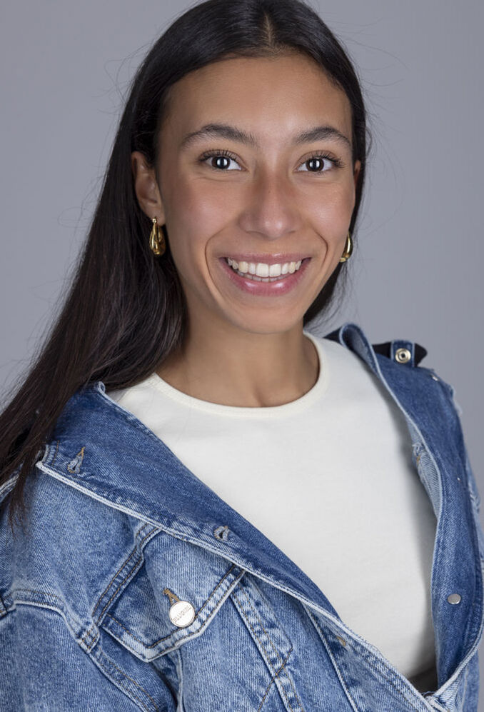 Mayra M.