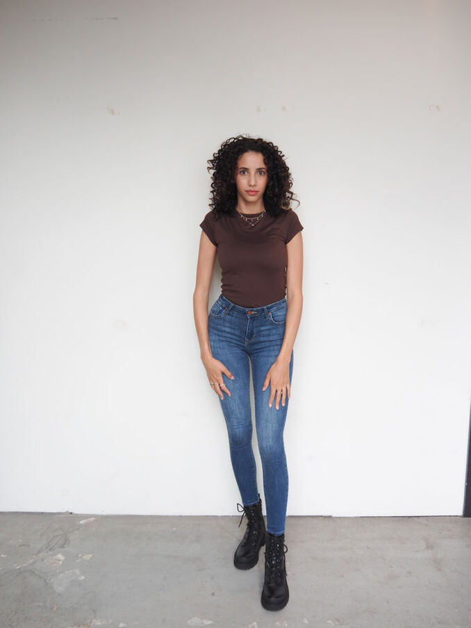 Alana B.