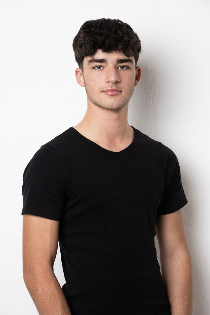 Dario R.