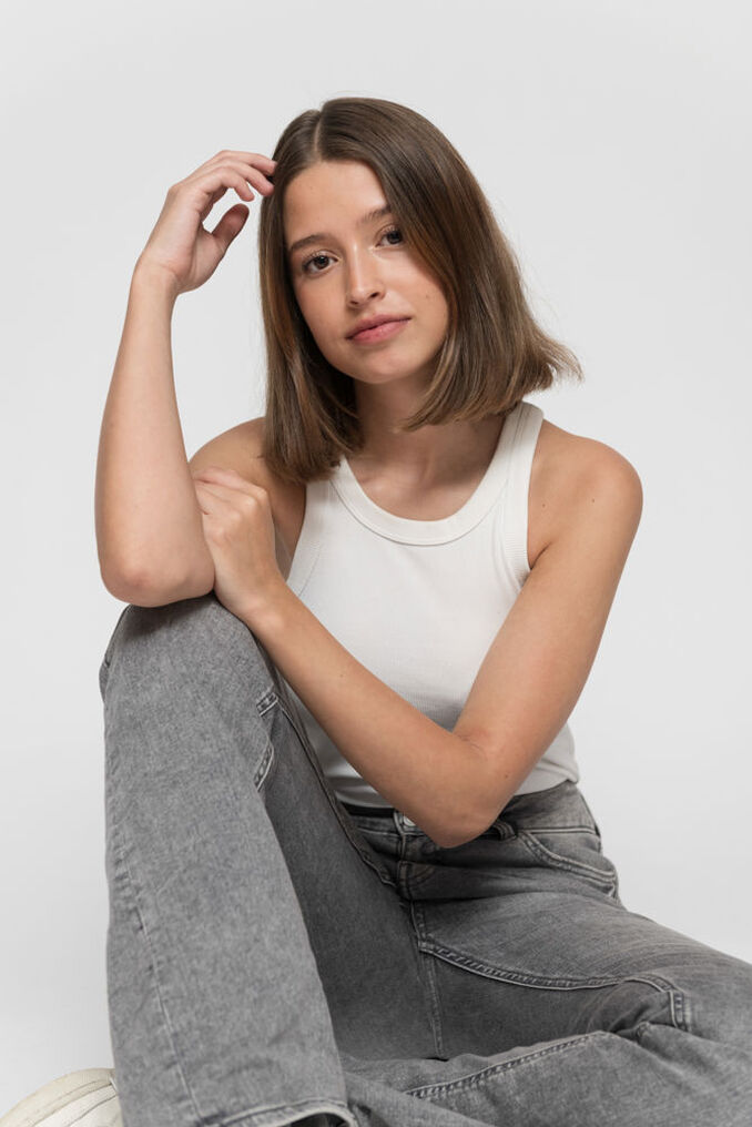 Amina E.