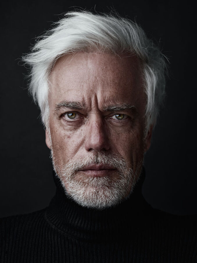Gerhard V.