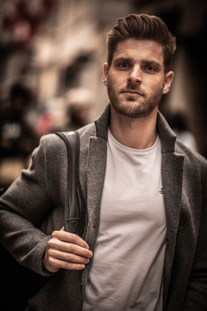 Felix L.