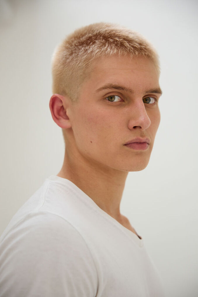 Giulian D.