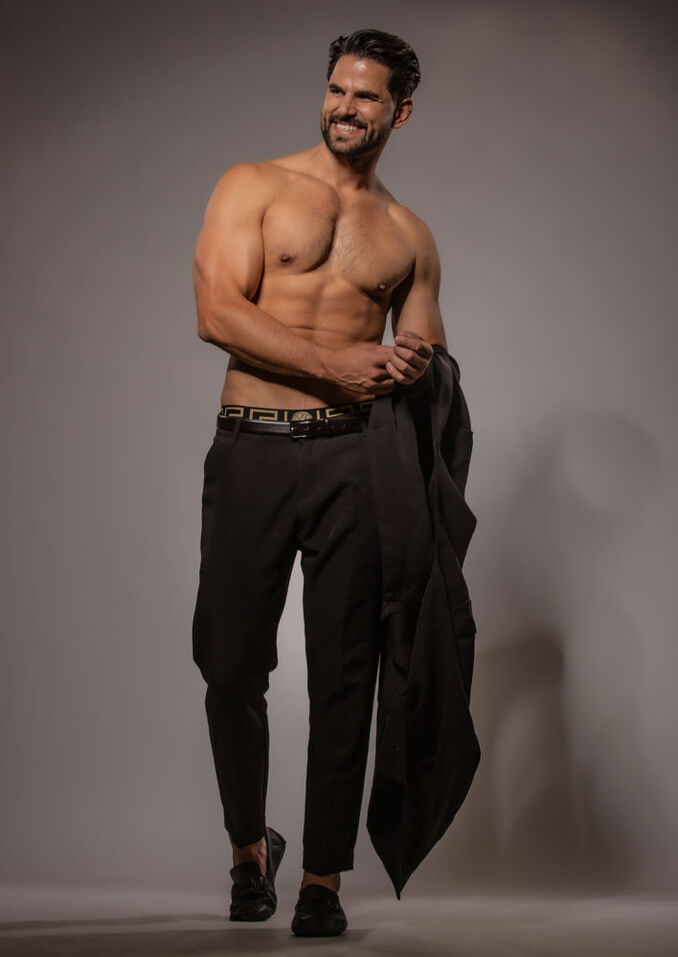 Yves U.
