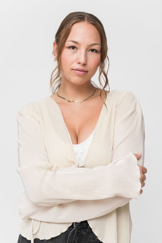 Lea R.