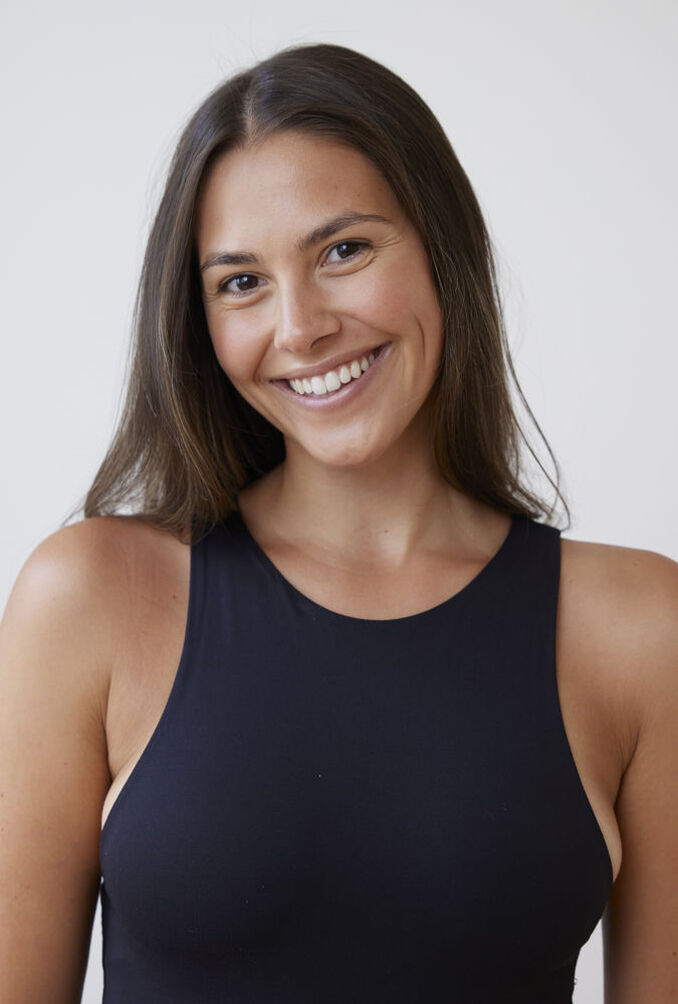 Clara L.