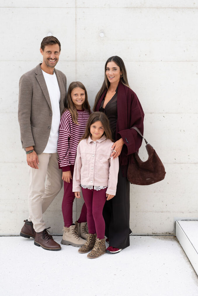 Family Mia A