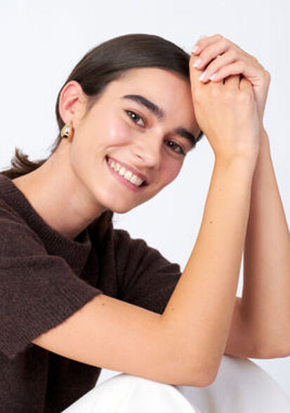Julienne V., Biba Model Management
