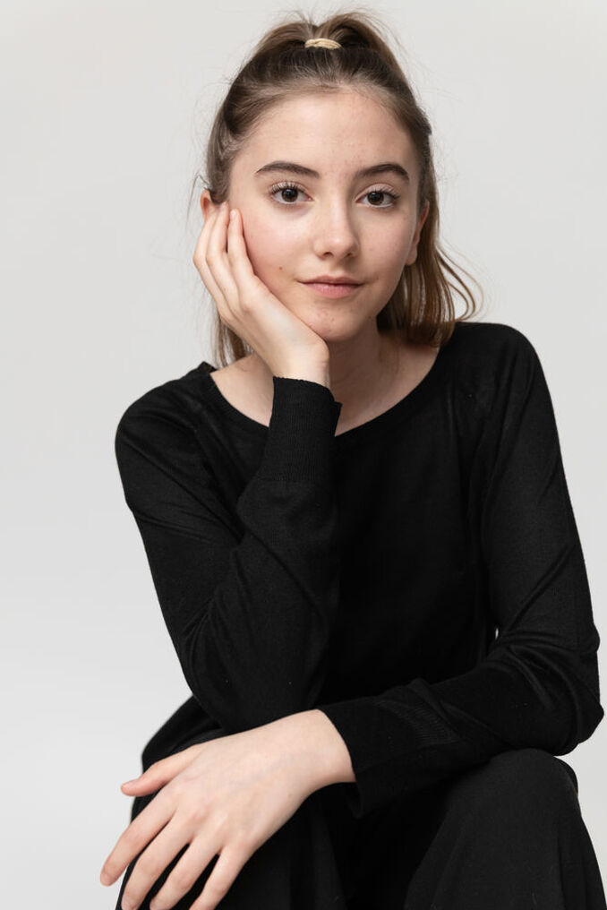 Zoe T.