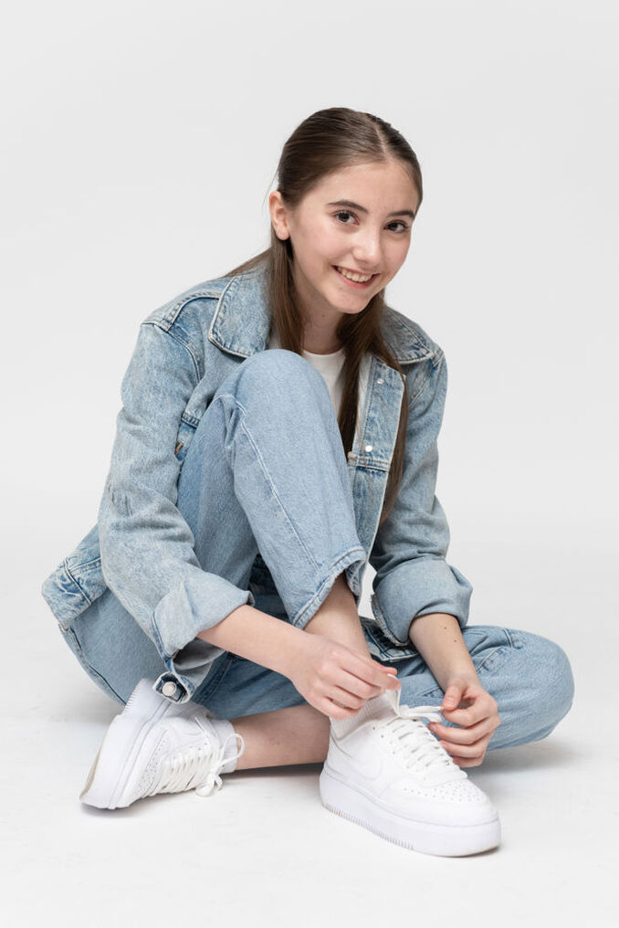 Zoe T.