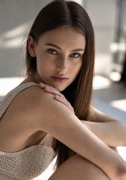 Adeline A., Biba Model Management