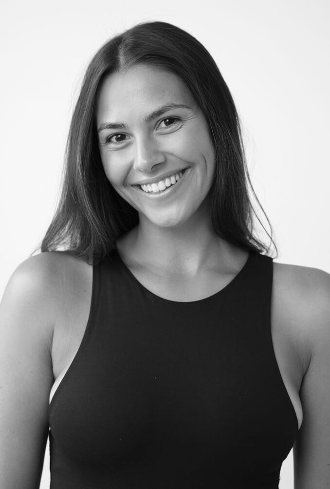 Clara L.