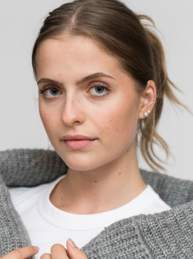 Estelle Clio A.