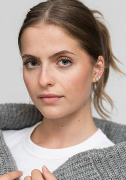 Estelle Clio A., Biba Model Management