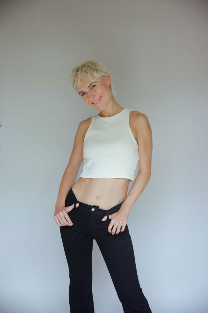 Elisa L.