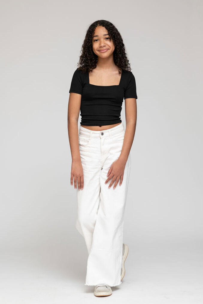 Leyma B.