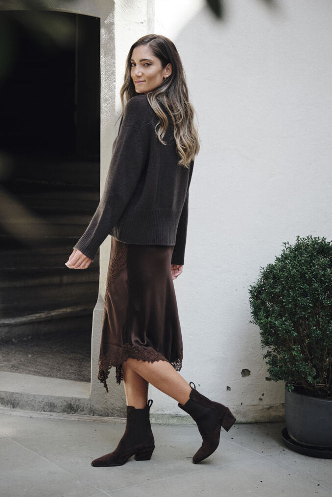 Mia A.
