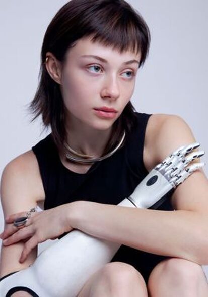 Amalie K., Biba Model Management