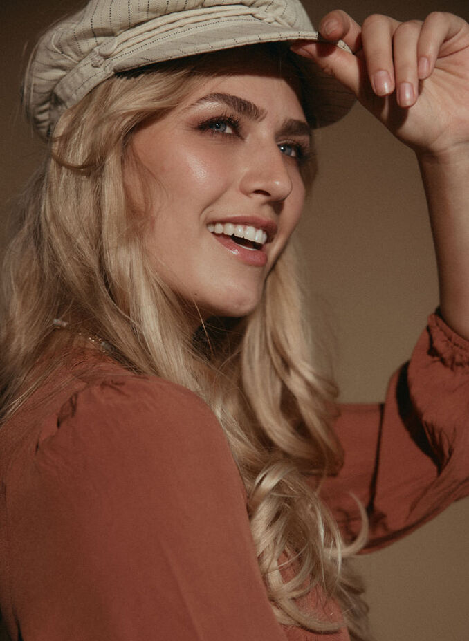Marina S.