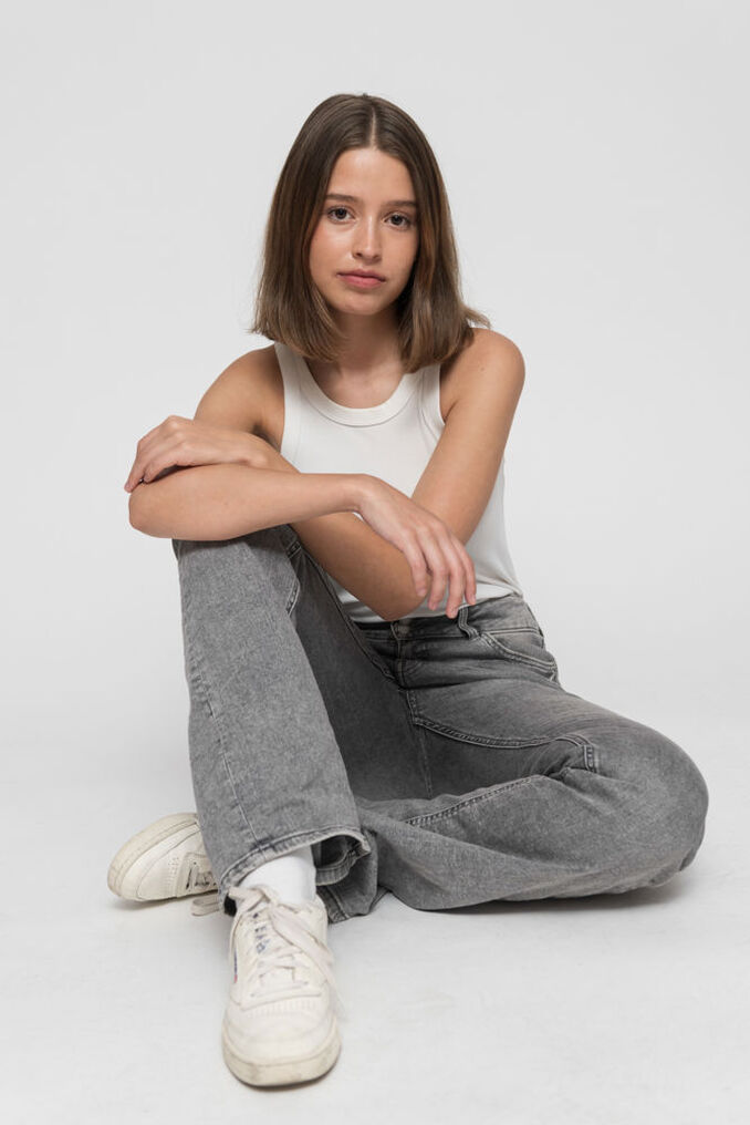 Amina E.