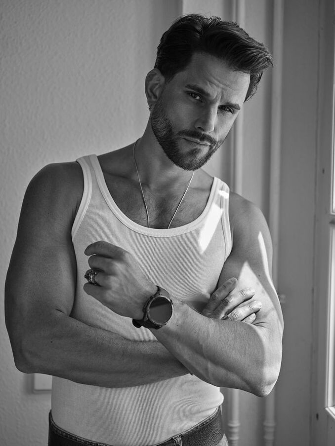 Yves U.