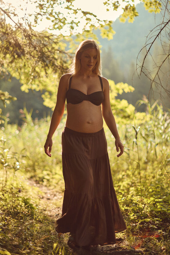 Laura L.