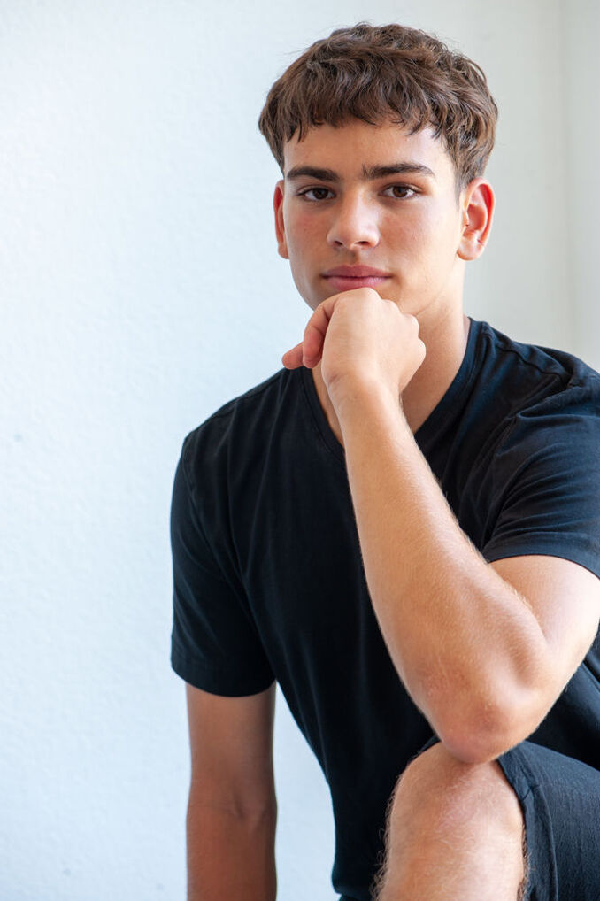 Varun D.