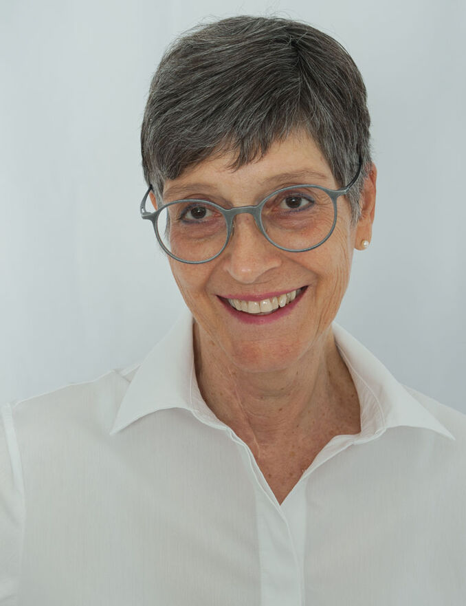Denise B.