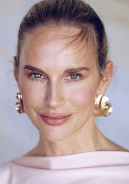 Kristina  S., Biba Model Management