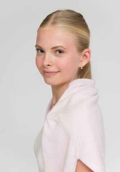 Nayla E., Biba Model Management