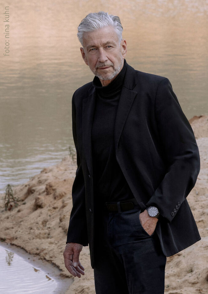 Leon L.