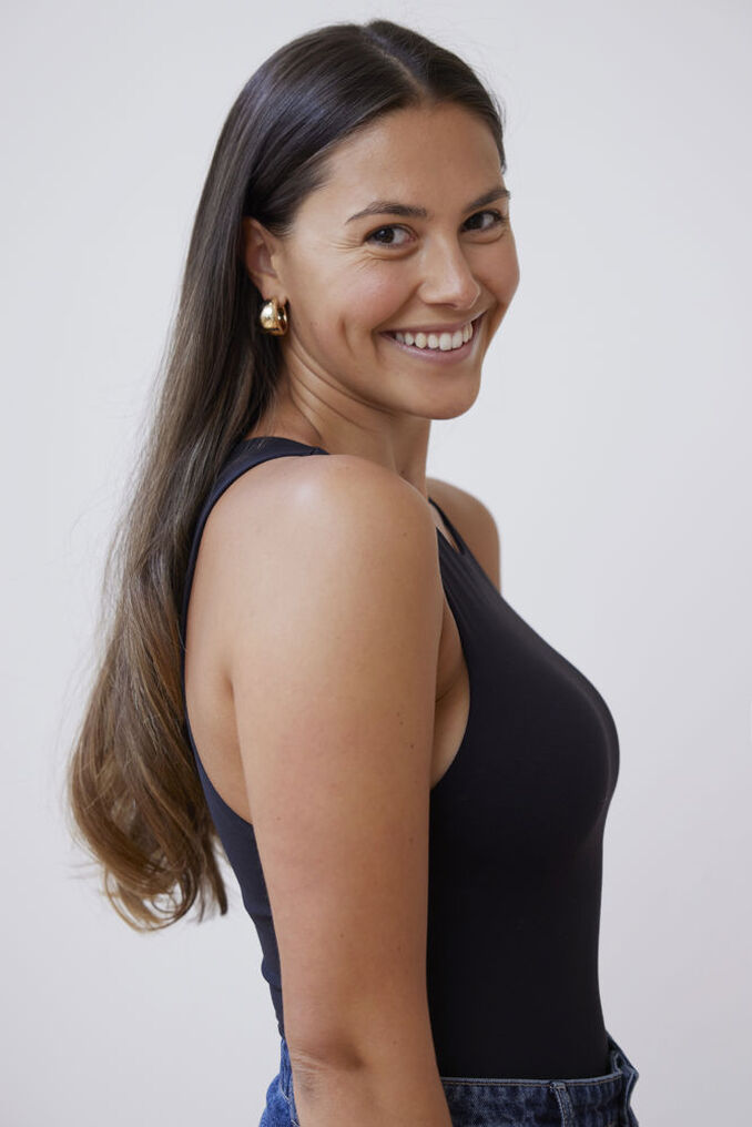 Clara L.