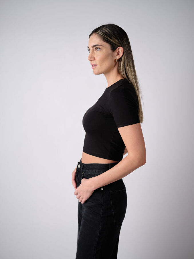 Mia A.