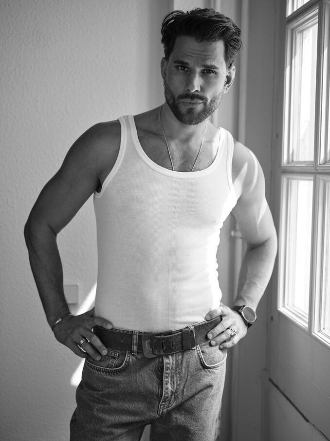 Yves U.