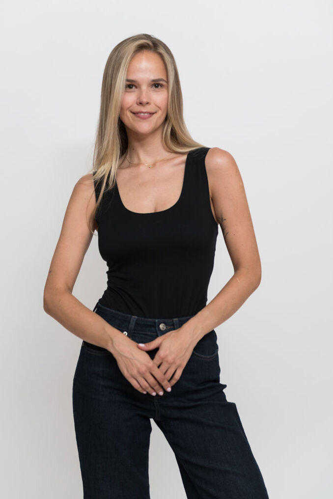 Kami D.