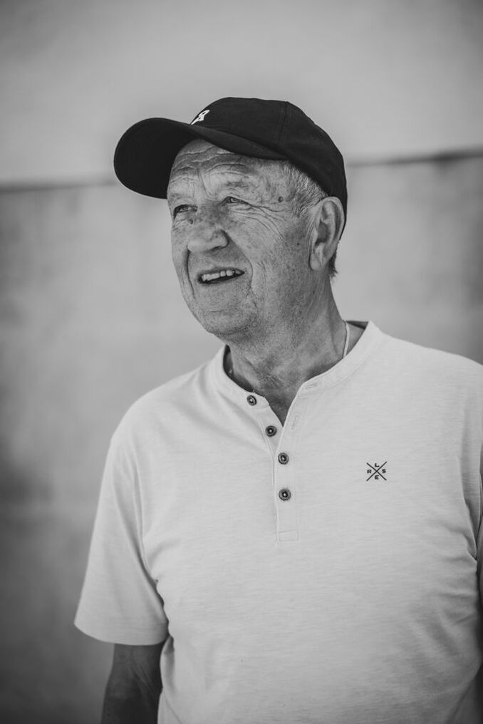 Andreas T.