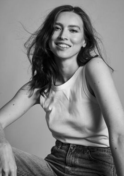 Stefanie  D., Biba Model Management